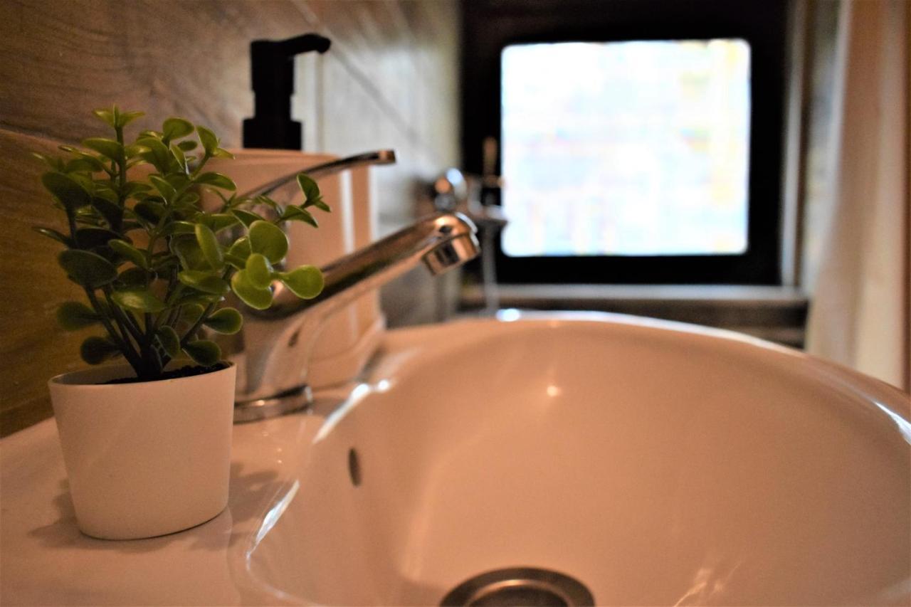 M - Square Private Rooms スコピエ エクステリア 写真