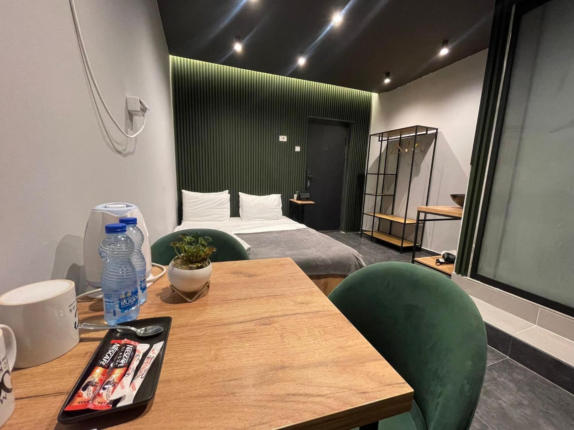 M - Square Private Rooms スコピエ 部屋 写真